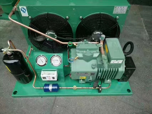 比澤爾活塞機組